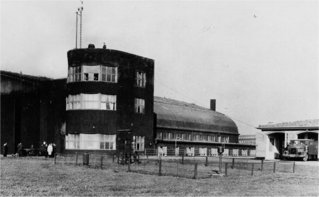 Flugleitung des Fliegerhorstes Halle (1943)